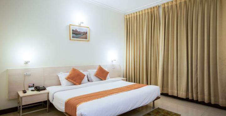 Grand Hotel Agra  Buitenkant foto