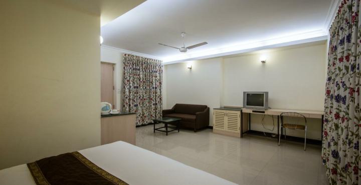 Grand Hotel Agra  Buitenkant foto
