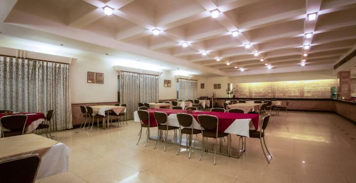 Grand Hotel Agra  Buitenkant foto