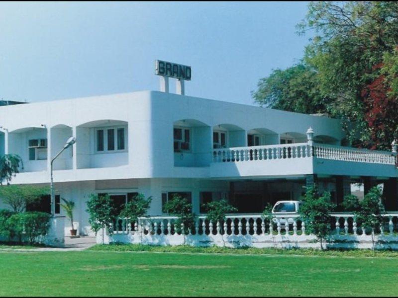 Grand Hotel Agra  Buitenkant foto